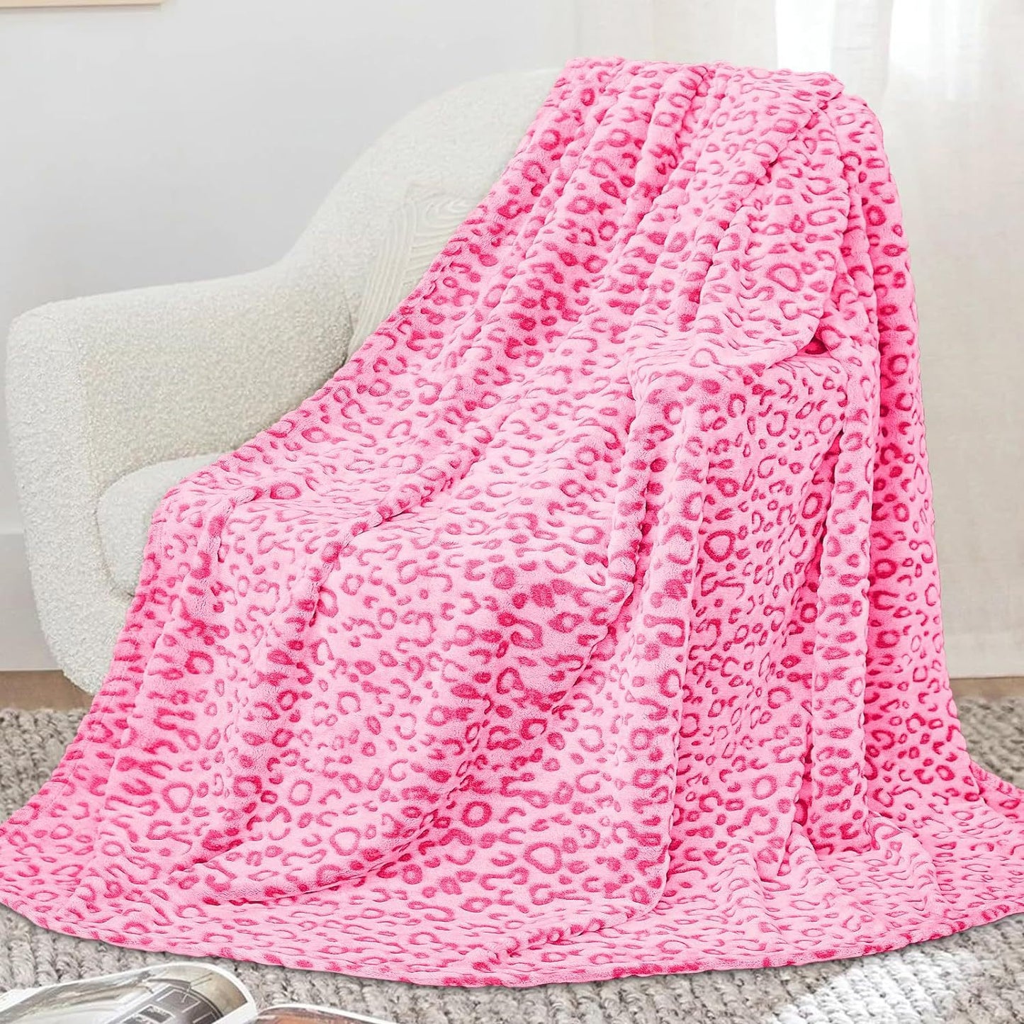 Fashion leopard print cut-out blanket, nap blanket, sofa blanket, casual shawl cover blanket, pink