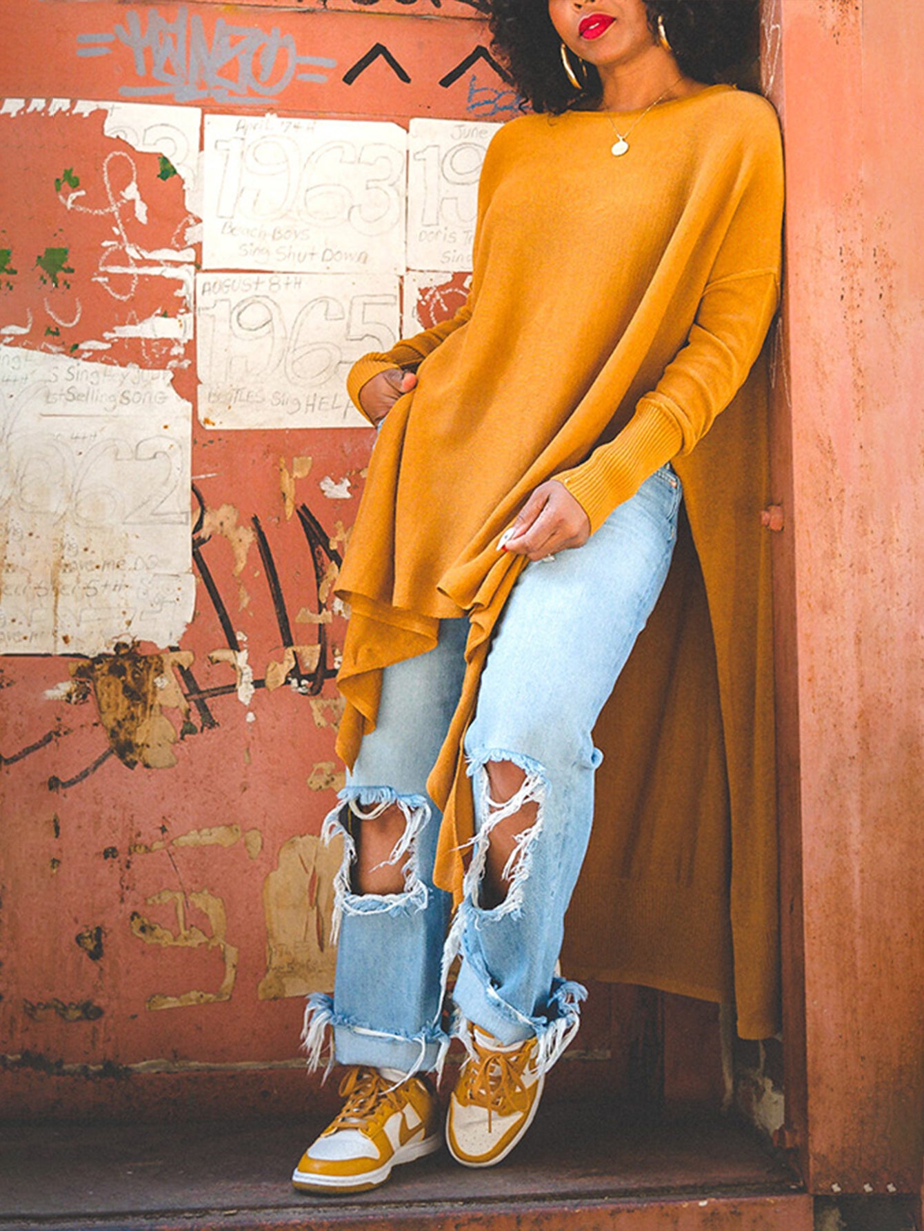 Stylish Asymmetrical Hem Split Top