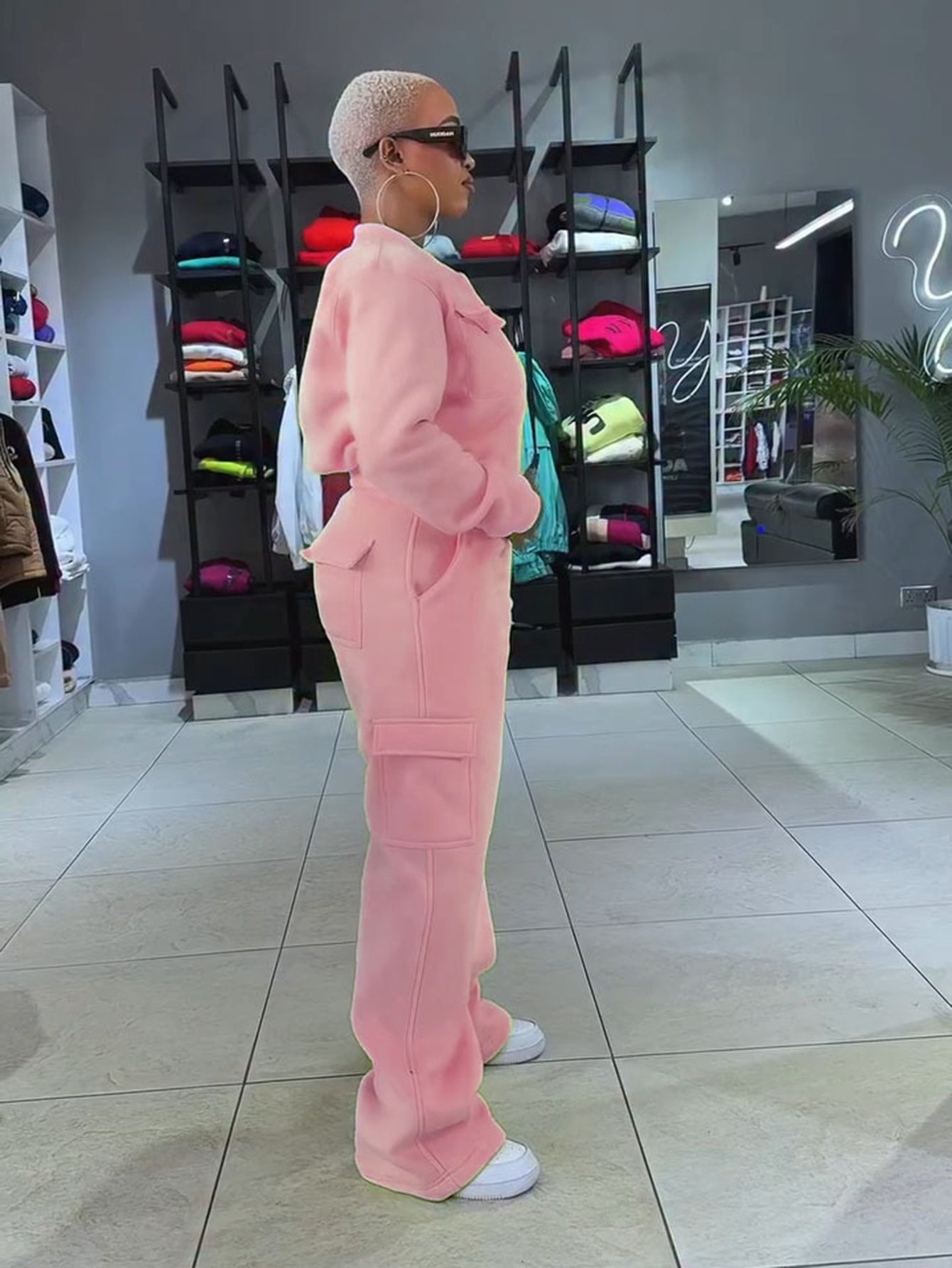 Stylish Fleece Sweatshirt & Cargo Sweatpants