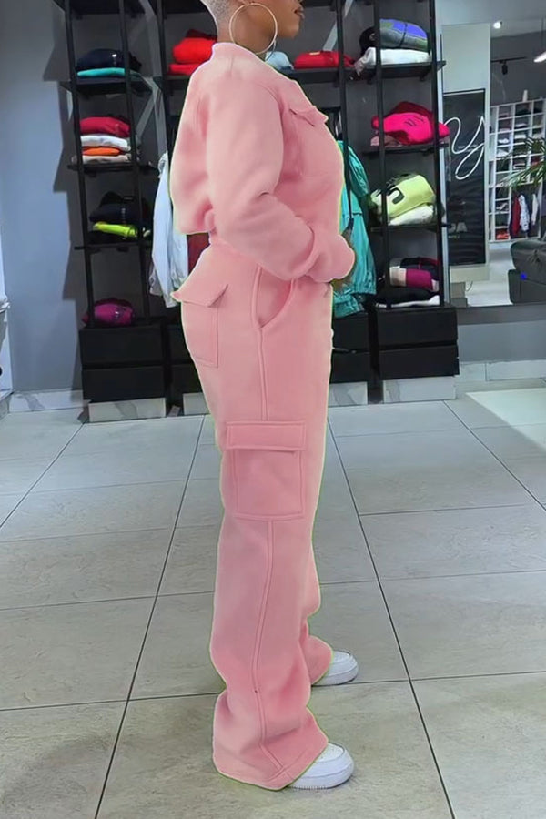 Stylish Fleece Sweatshirt & Cargo Sweatpants