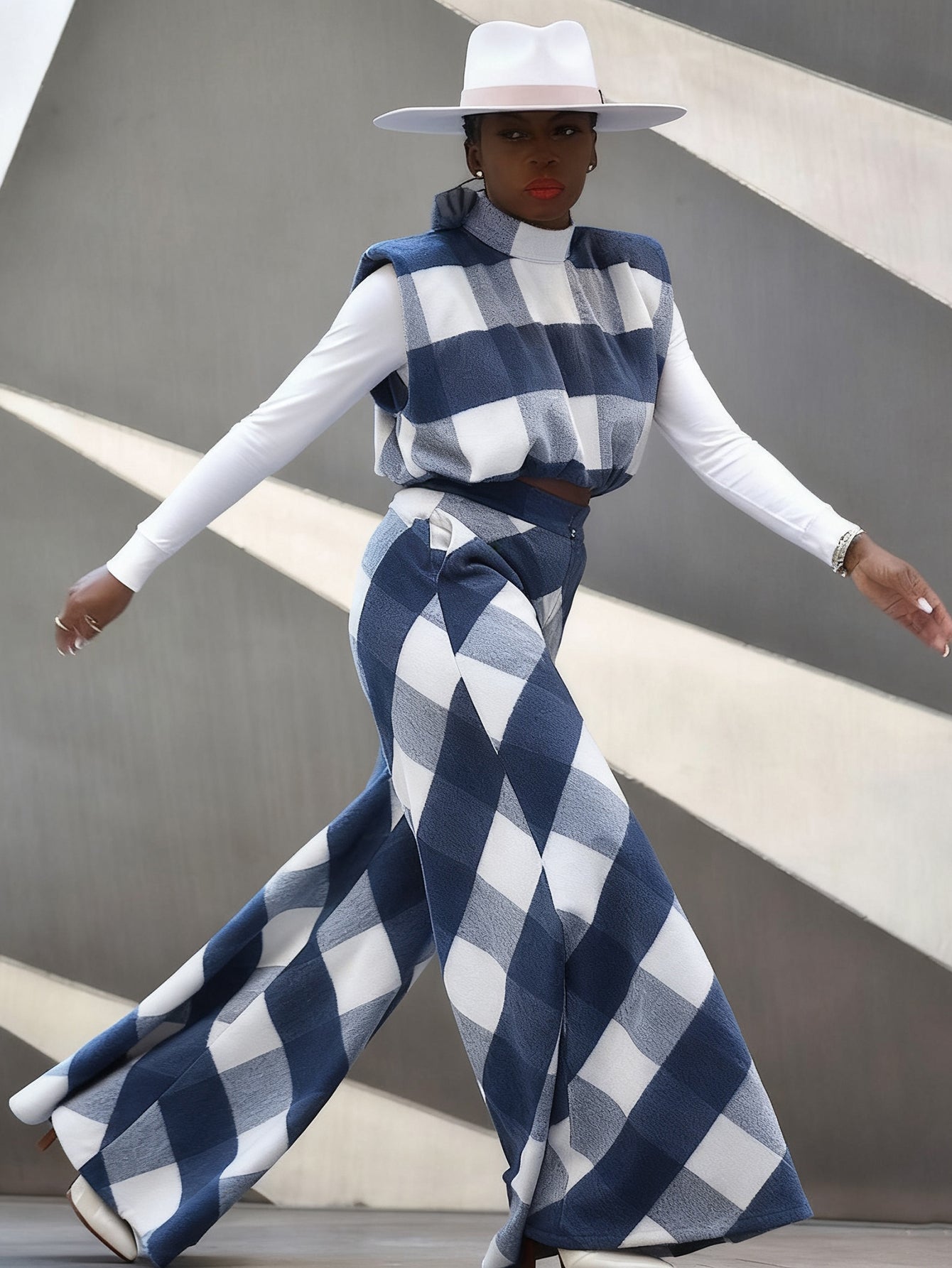 Stylish Plaid Sleeveless Vest & Wide Leg Pants Set