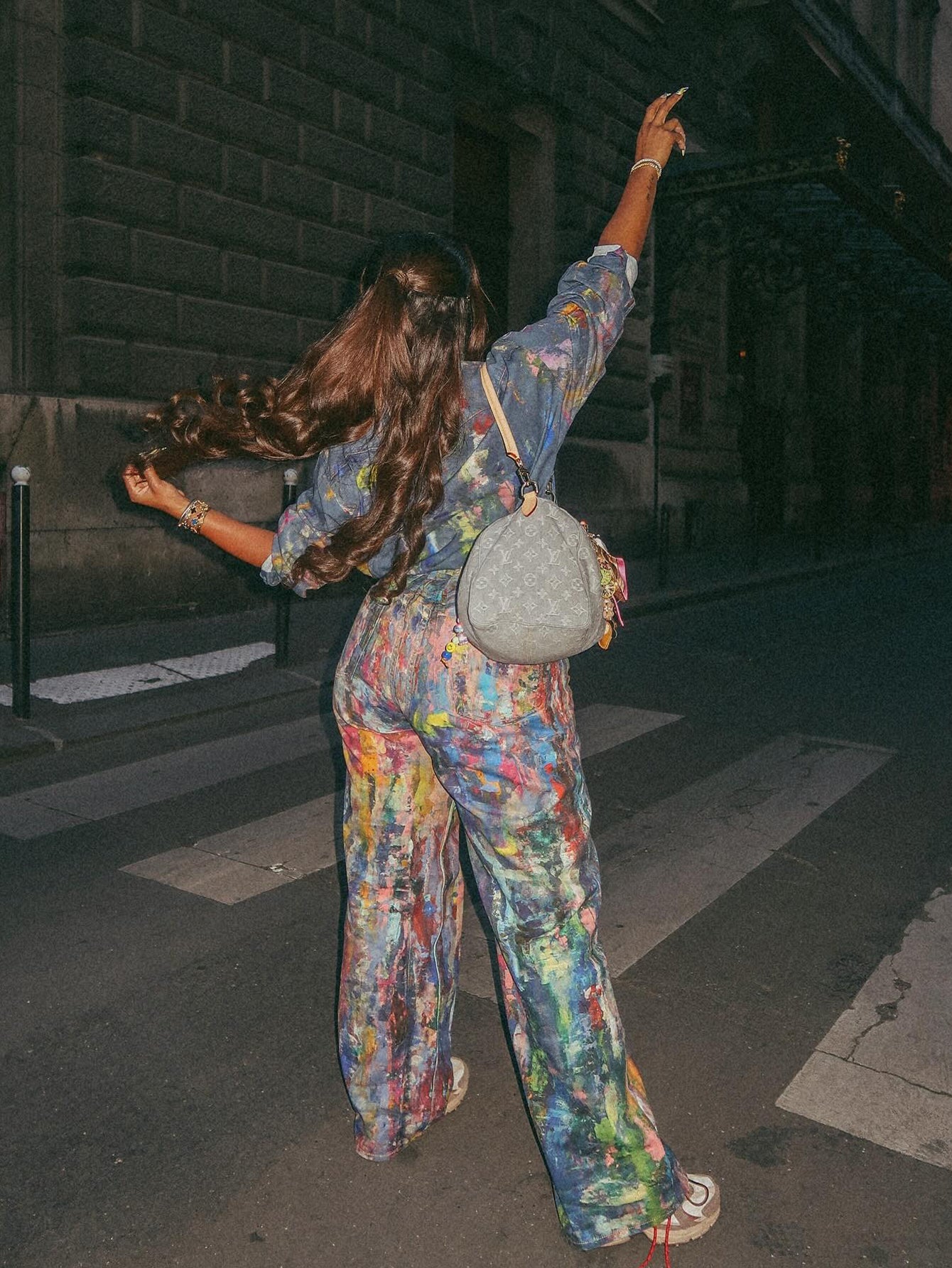 Fashionable Graffiti Print Long Sleeve Shirt