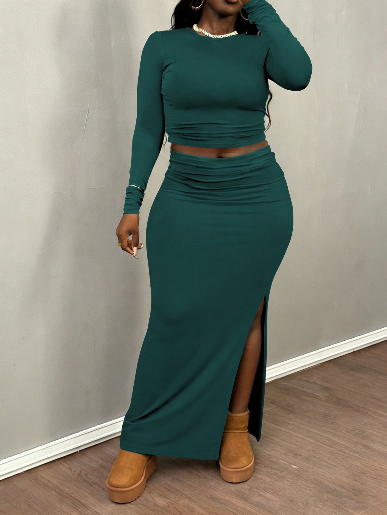 Stylish Solid T-shirt & Side-slit Skirt Set