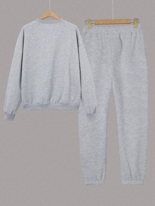 Women's hoodie and pants set