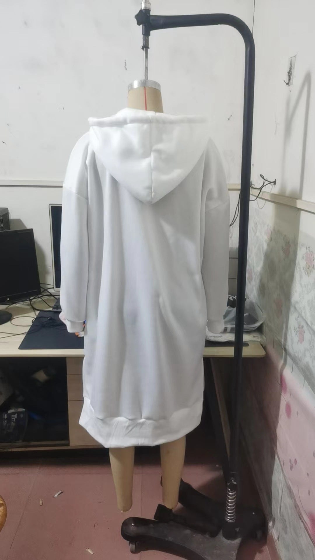 Autumn and Winter Fashion Long Pullover Hoodie Solid Color Hem Slit Hooded Knitted Long Skirt