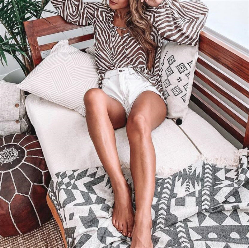 Spring and Summer New Zebra Print V-Neck Lace up Long Sleeved Shirt