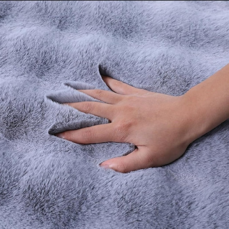 Thickened Plush Car Seat Cushion Set Winter Universal Warm Faux Rabbit Fur Car Seat Cushions Set Soft Fluffy Non-Slip Front Seat Covers 1 Set 2024 - $